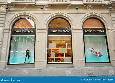 rivenditori louis vuitton modena|louis vuitton firenze italy.